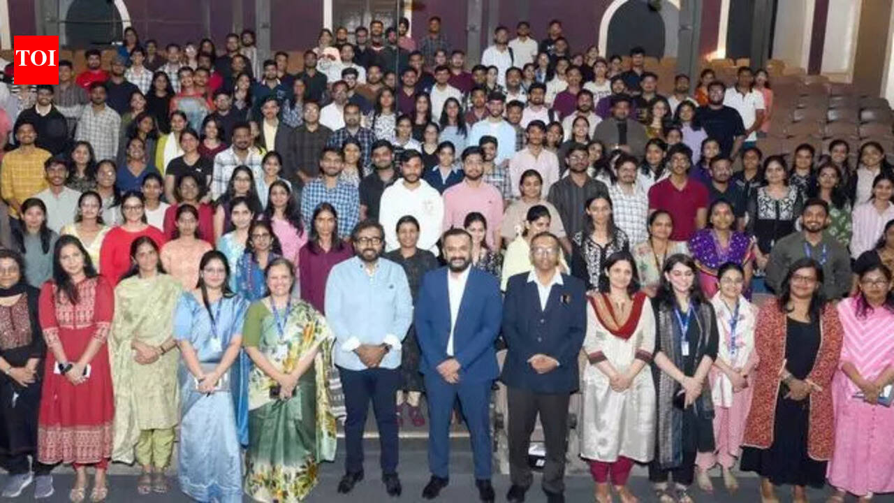 राष्ट्र उभारणीत जबाबदारीने योगदान द्या: टॉरल इंडियाचे सीईओ विद्यार्थ्यांना सांगतात